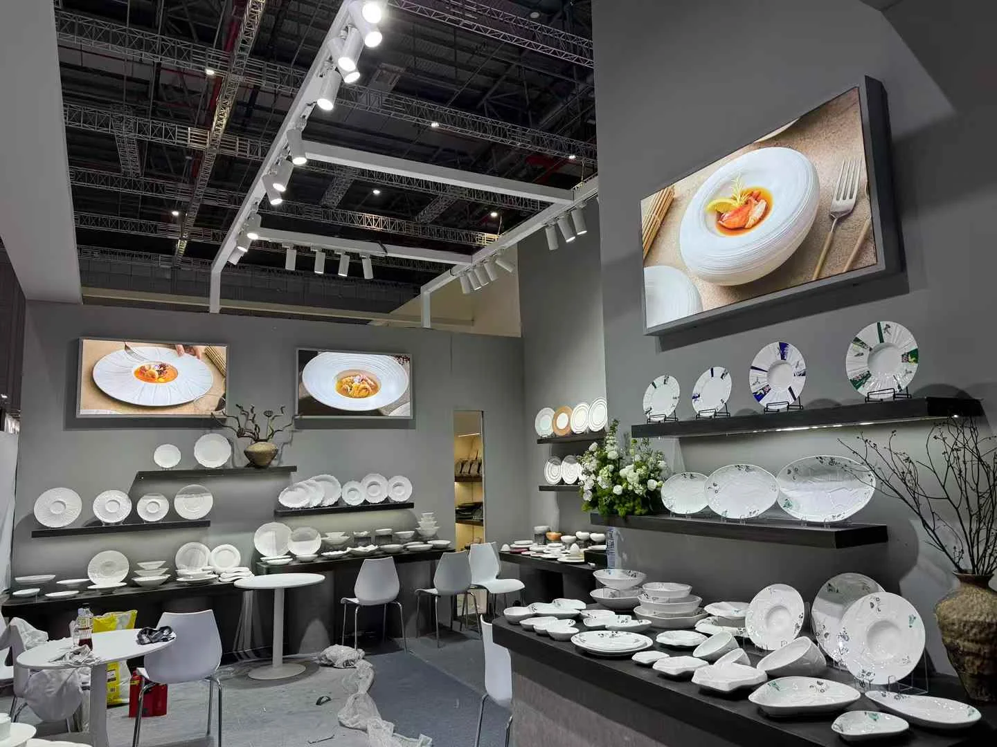 Dashan Exhibition Shanghai 2025 - 2